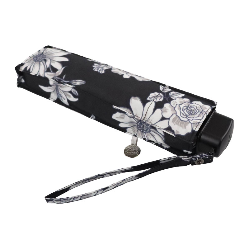 Fulton Miniflat 2 Foldable Umbrella (Black and White Floral)